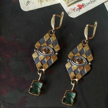 Classic Earring with Timeless Appeal