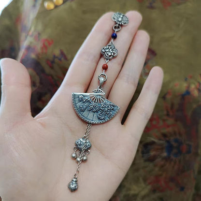 Charming Silver Pendant for Any Occasion