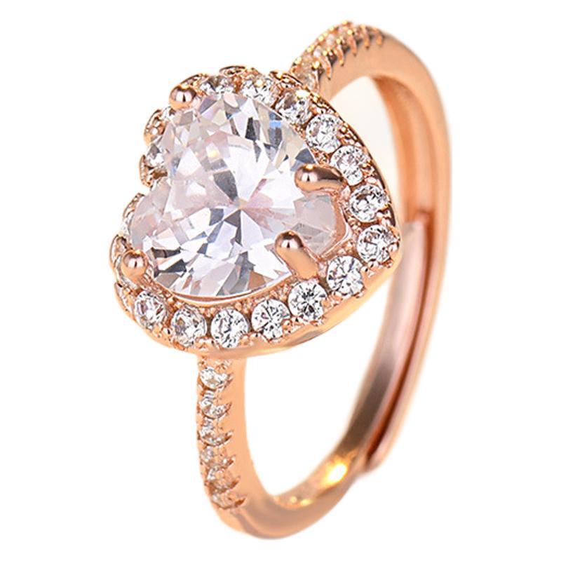 Charming Gold Ring for Any Occasion