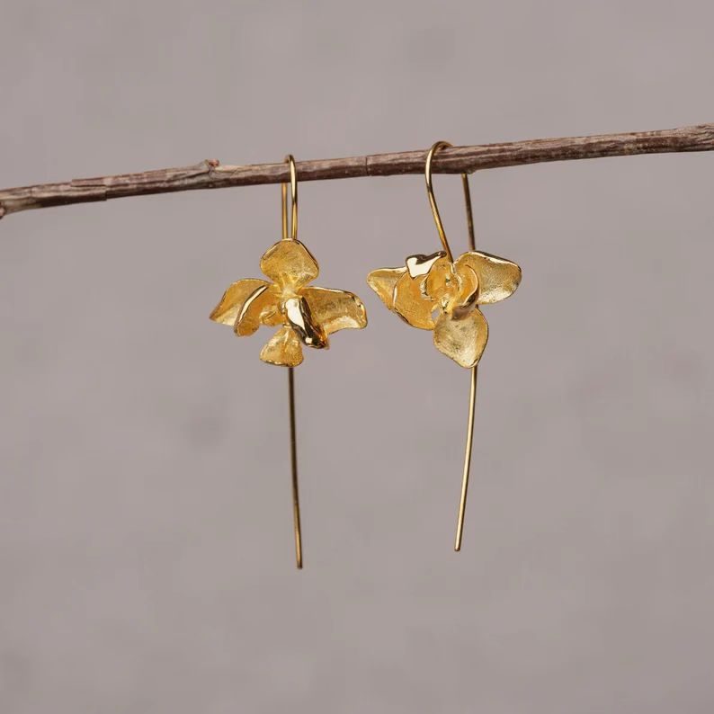 Stunning Earring for Daily Wear
