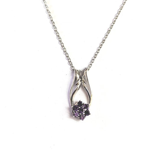 Classic Necklace with Timeless Appeal