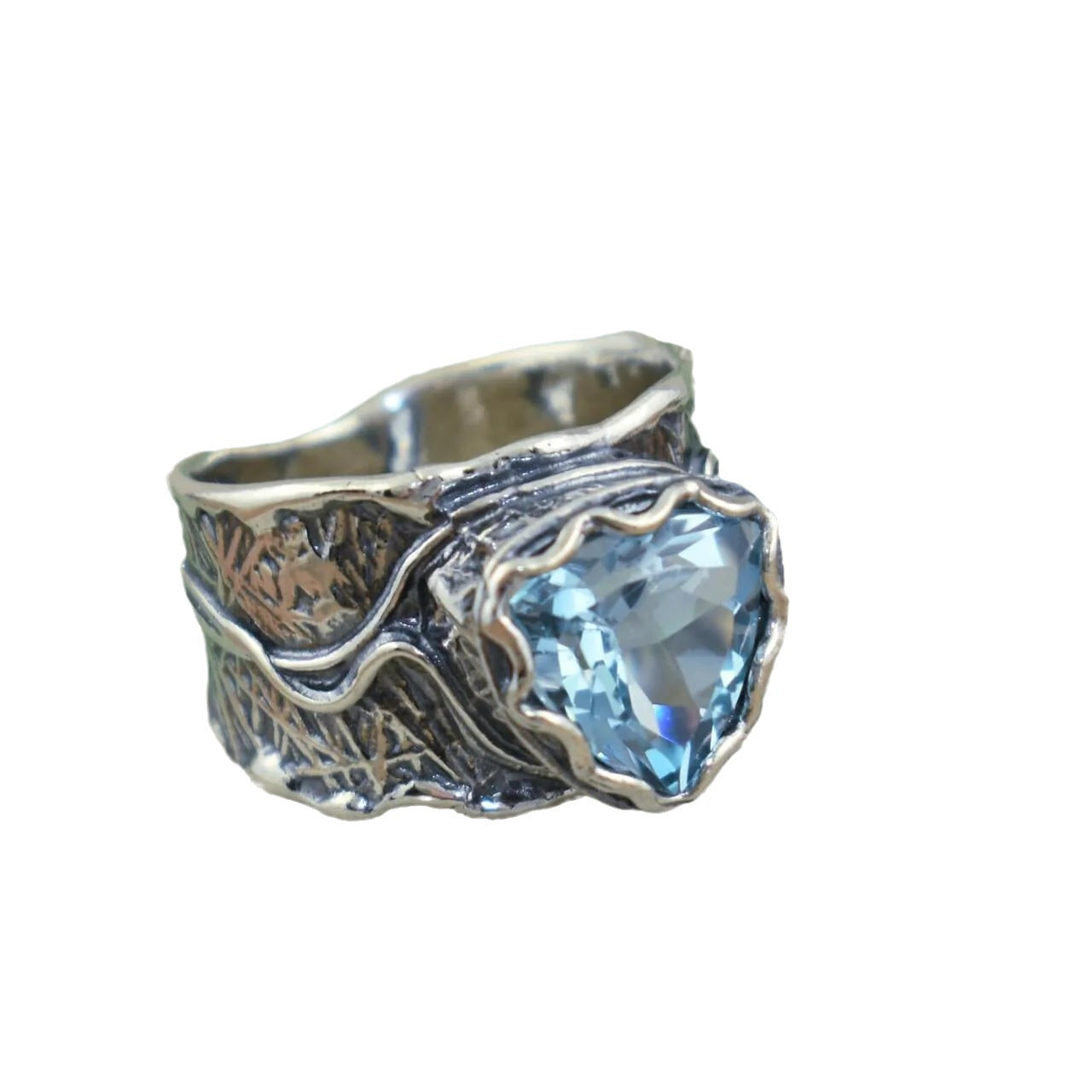Classic Ring with Timeless Appeal
