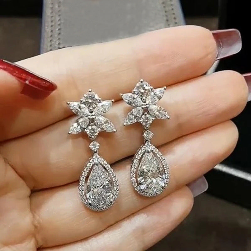 Romantic Earring for Special Moments
