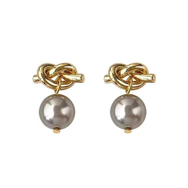 Beautiful Pearl Earring with Unique Style