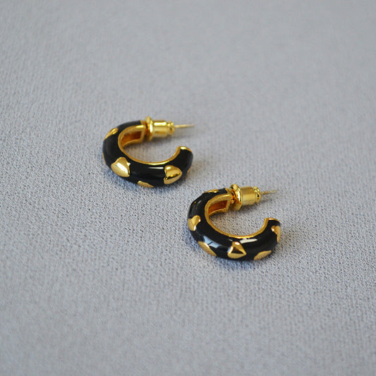 Vintage Handmade Gold Earring