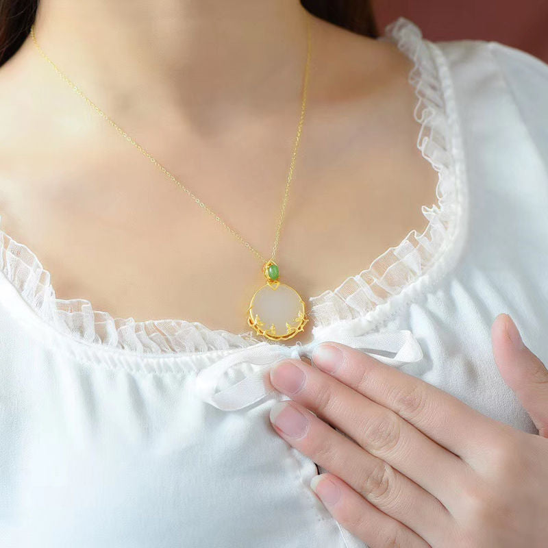Charming Gold Necklace for Any Occasion