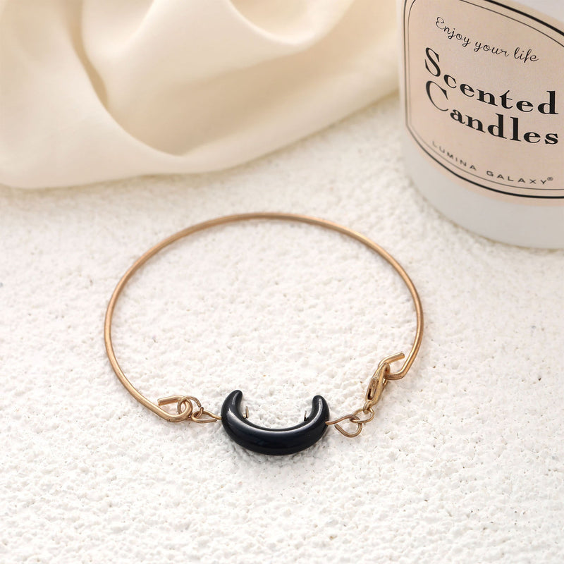 Charming Gold Bracelet for Any Occasion