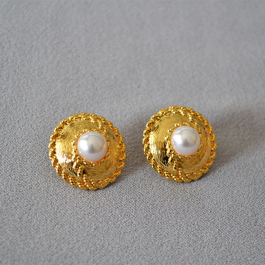 Classic Silver Earring with Timeless Appeal