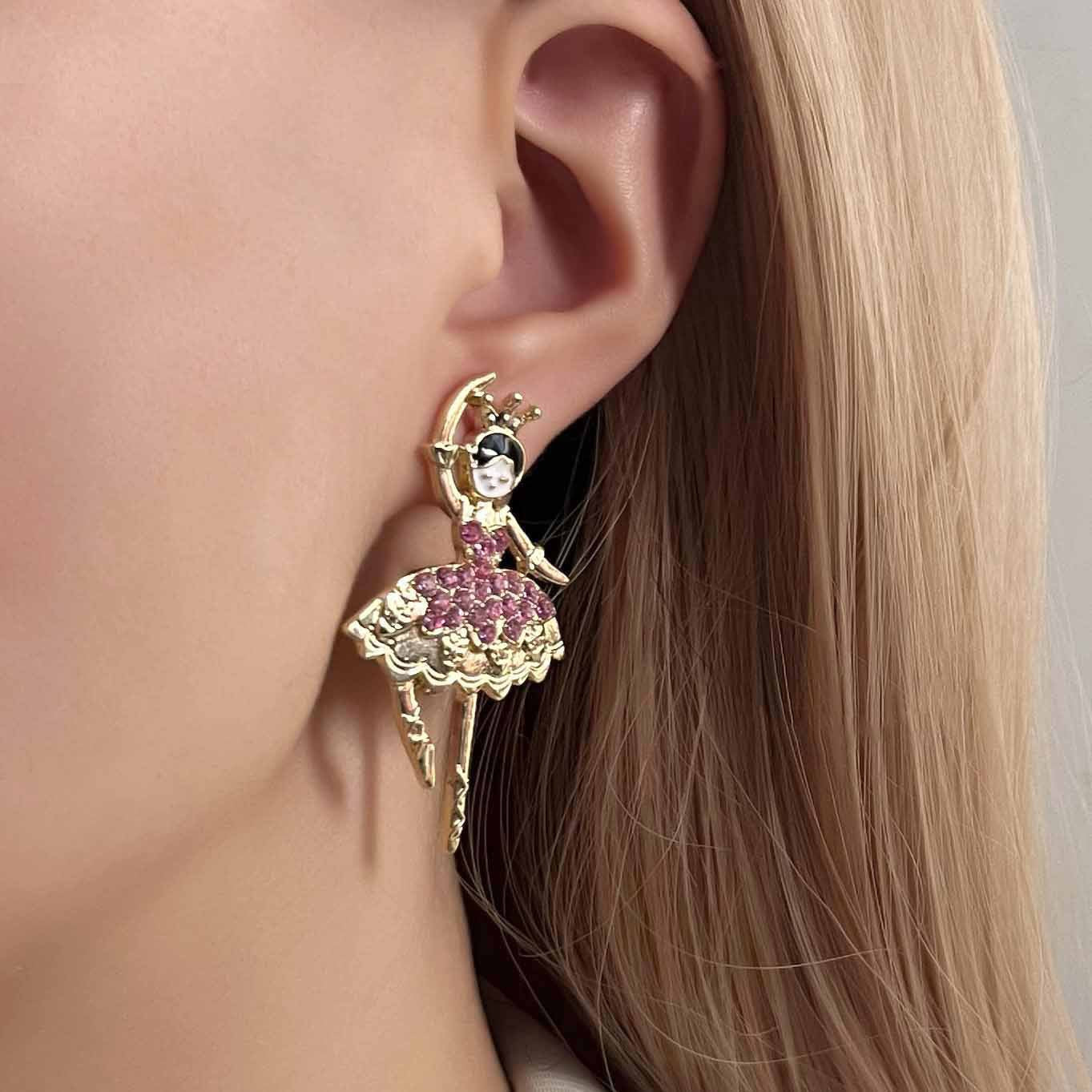 Charming Pearl Earring for Any Occasion