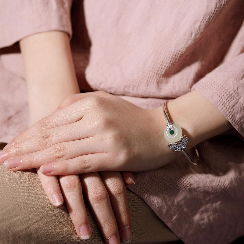 Classic Bracelet with Timeless Appeal