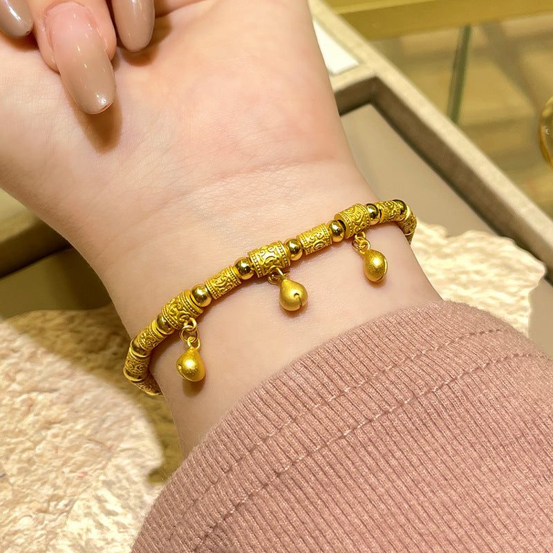 Charming Piece for Any Occasion