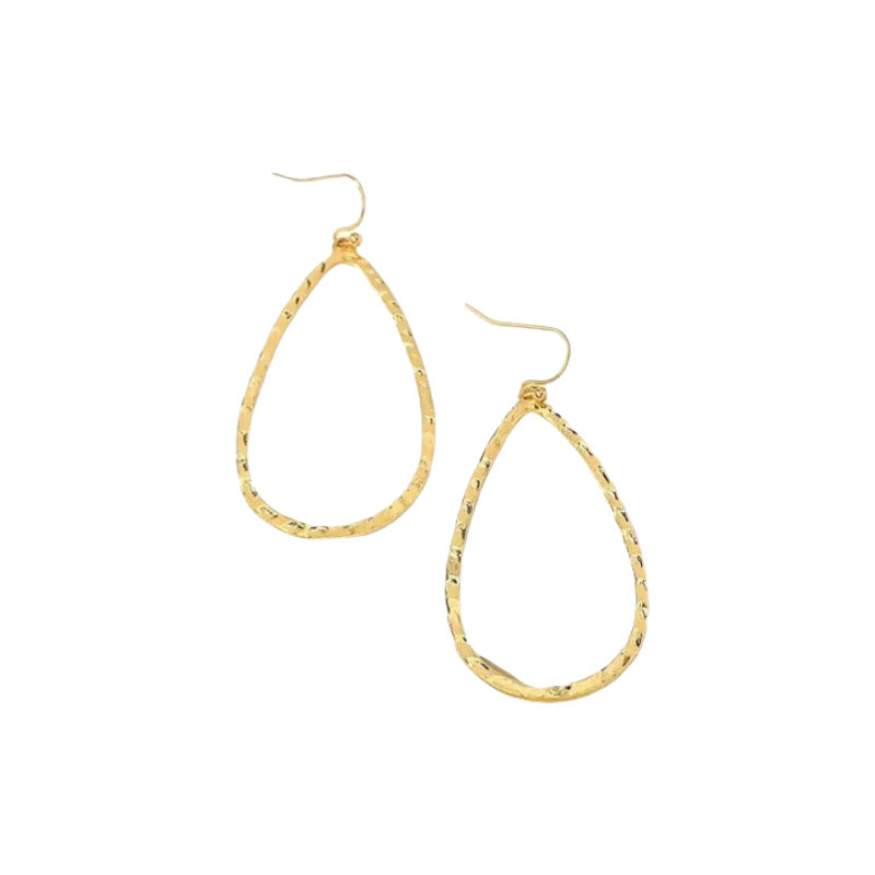 Charming Earring for Any Occasion