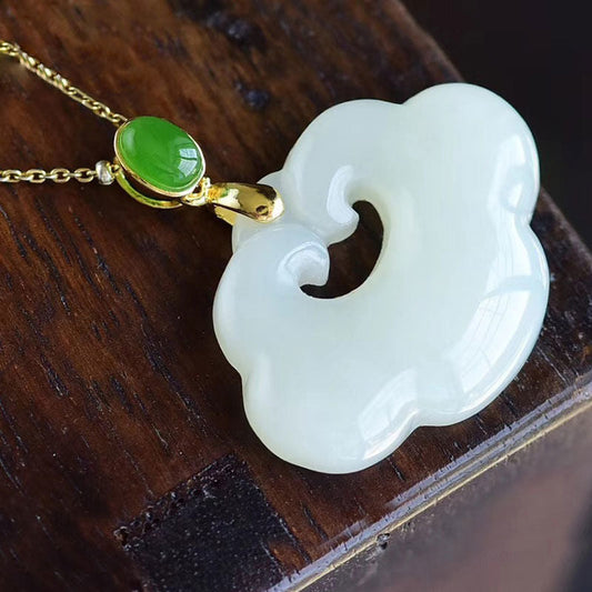 Stunning Gold Necklace for Daily Wear