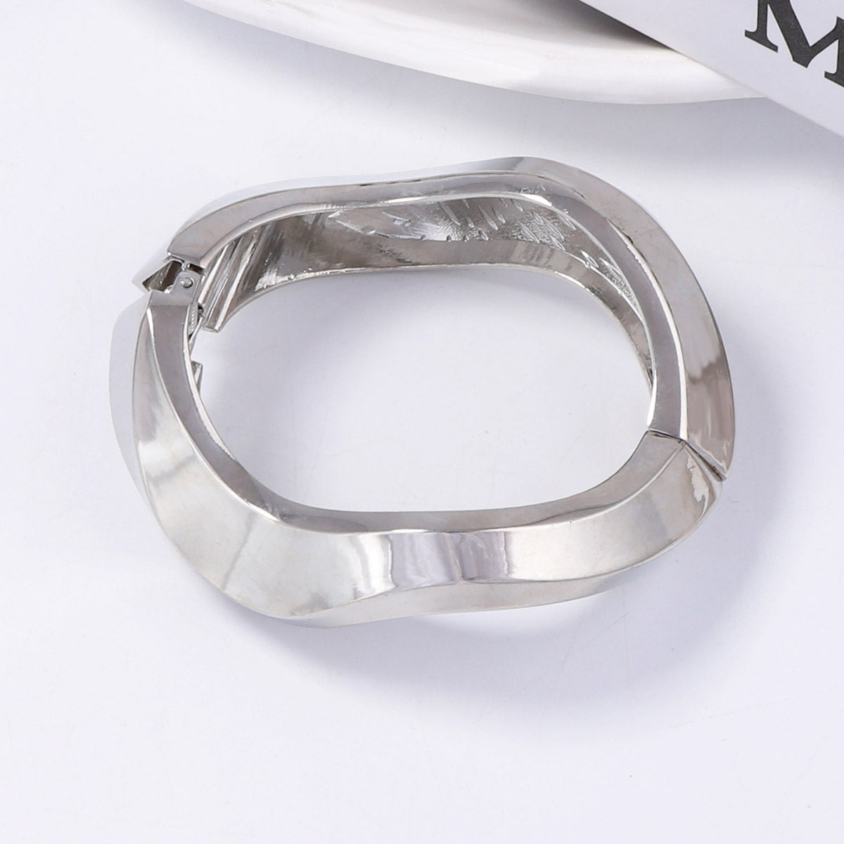 Classic Bracelet with Timeless Appeal