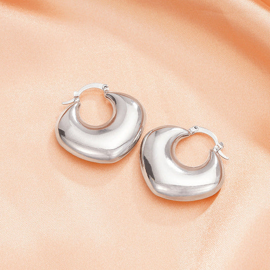 Classic Earring with Timeless Appeal