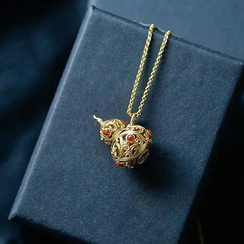 Elegant Gold Necklace for Every Occasion