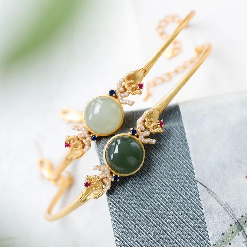 Charming Pearl Bracelet for Any Occasion