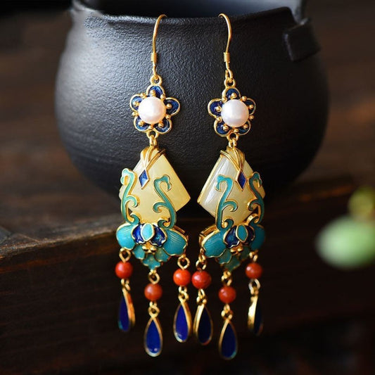 Stunning Gold Earring for Daily Wear