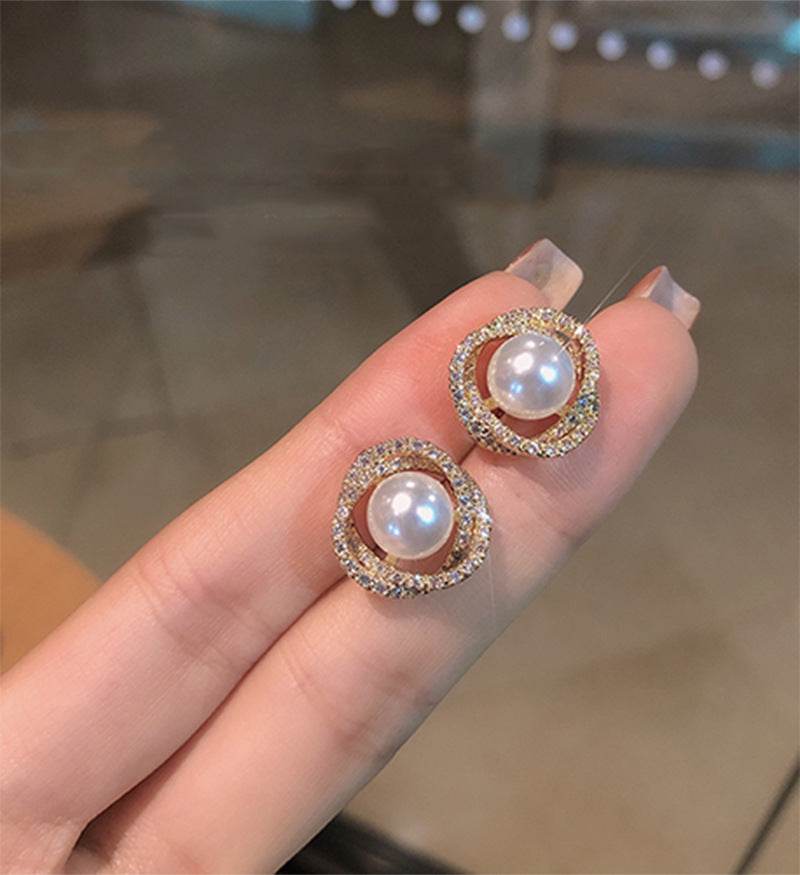 Vintage Handmade Pearl Earring