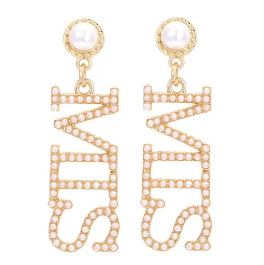 Beautiful Pearl Earring with Unique Style