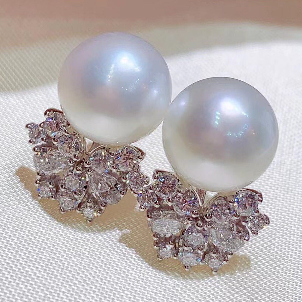Romantic Pearl Earring for Special Moments