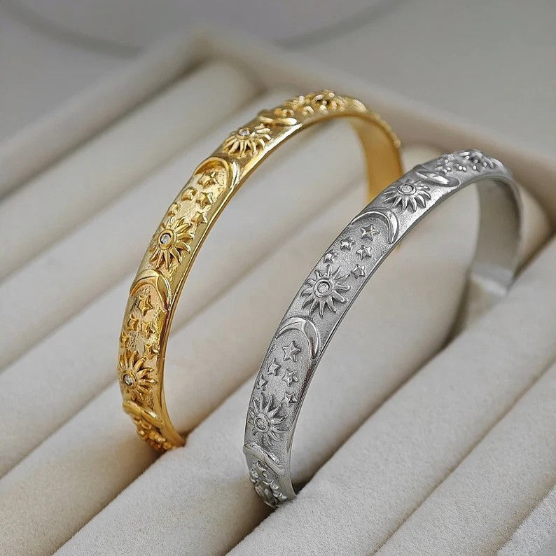 Beautiful Bracelet with Unique Style