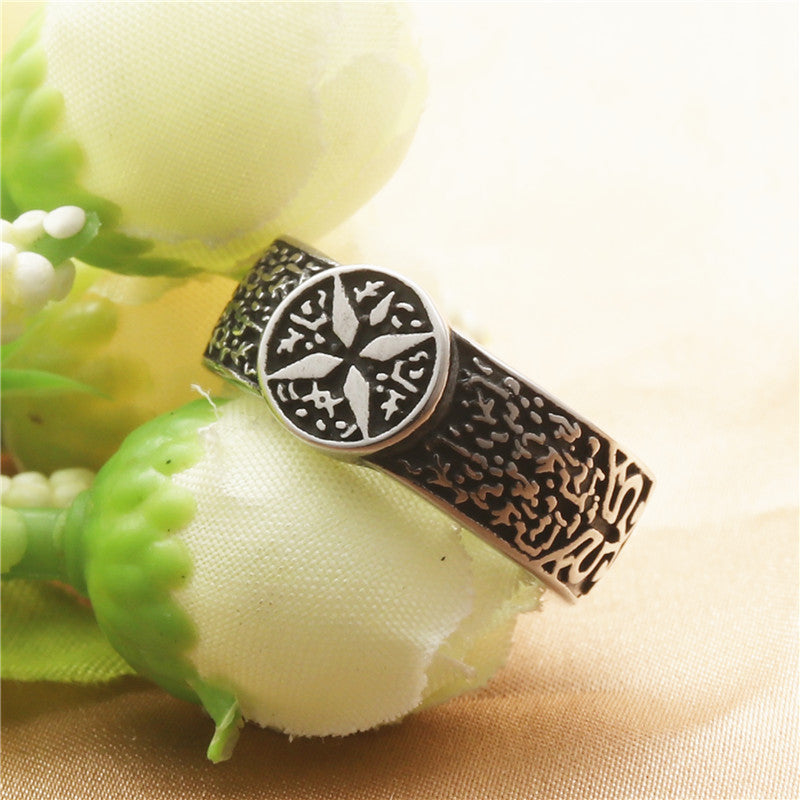 Beautiful Ring with Unique Style