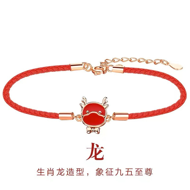 Charming Silver Bracelet for Any Occasion