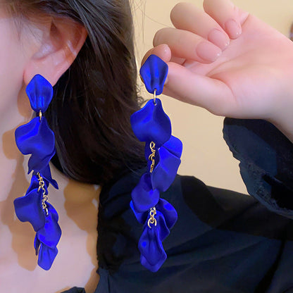 Beautiful Earring with Unique Style