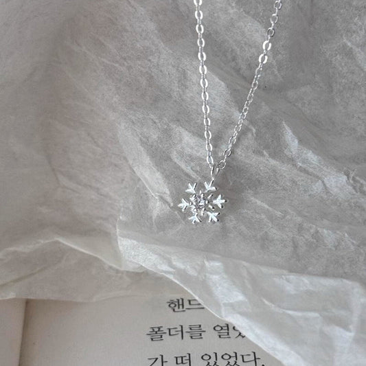 Classic Necklace with Timeless Appeal