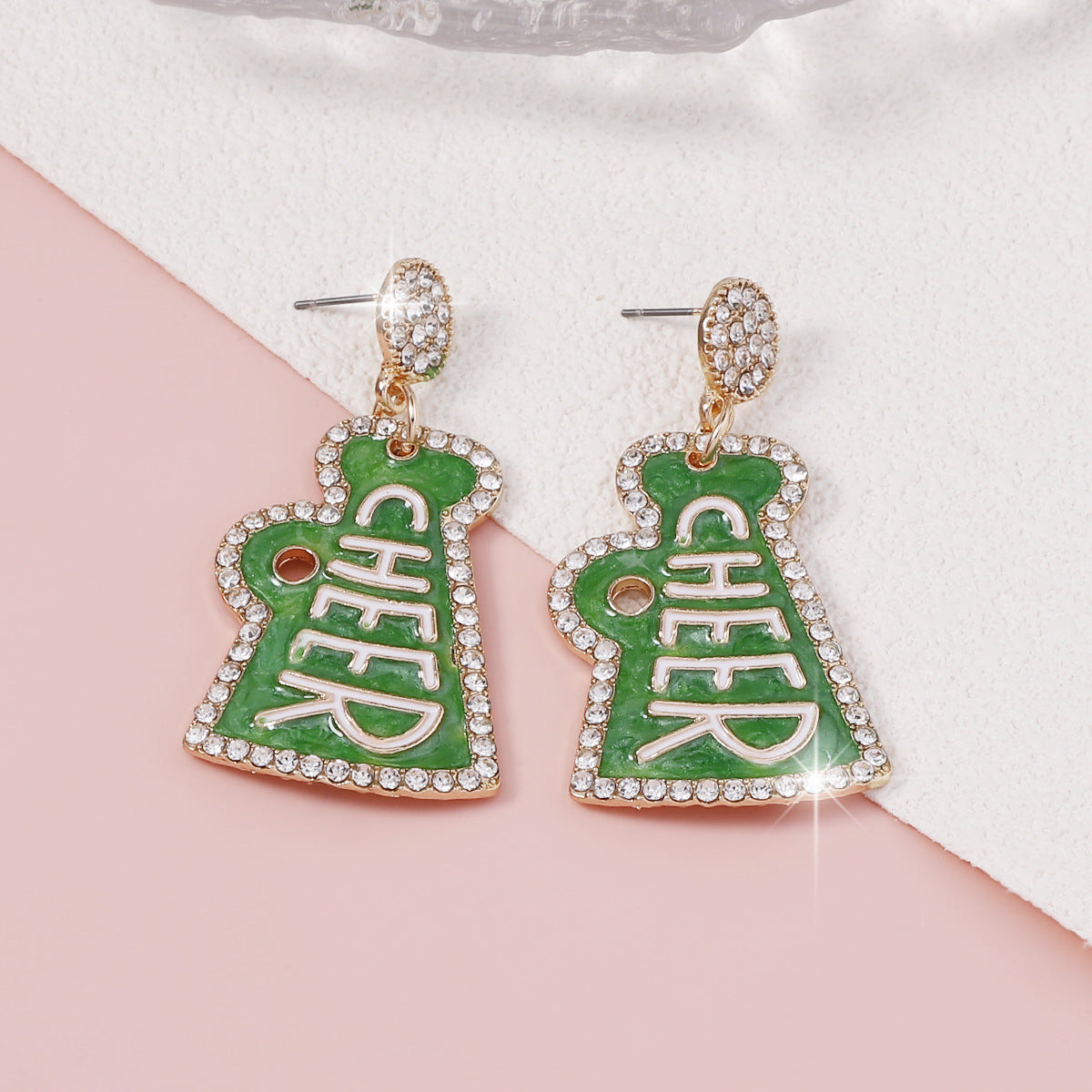 Charming Pearl Earring for Any Occasion