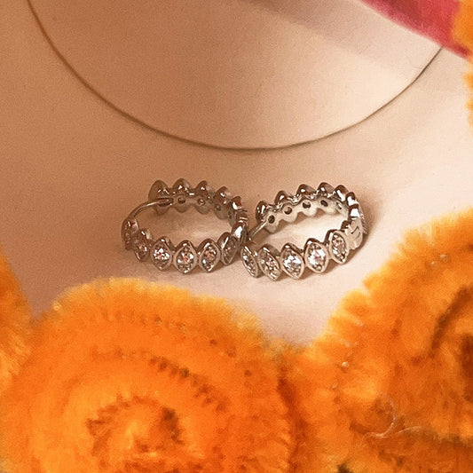 Vintage Handmade Earring