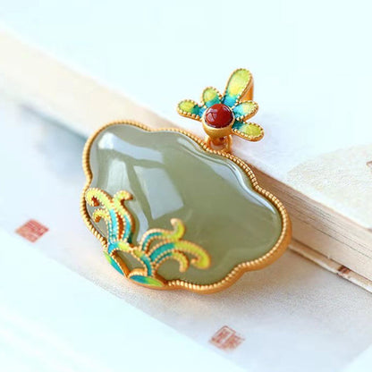 Beautiful Gold Necklace with Unique Style