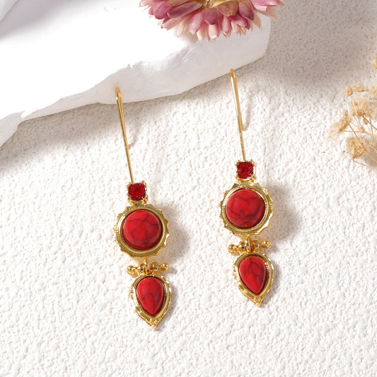 Charming Earring for Any Occasion