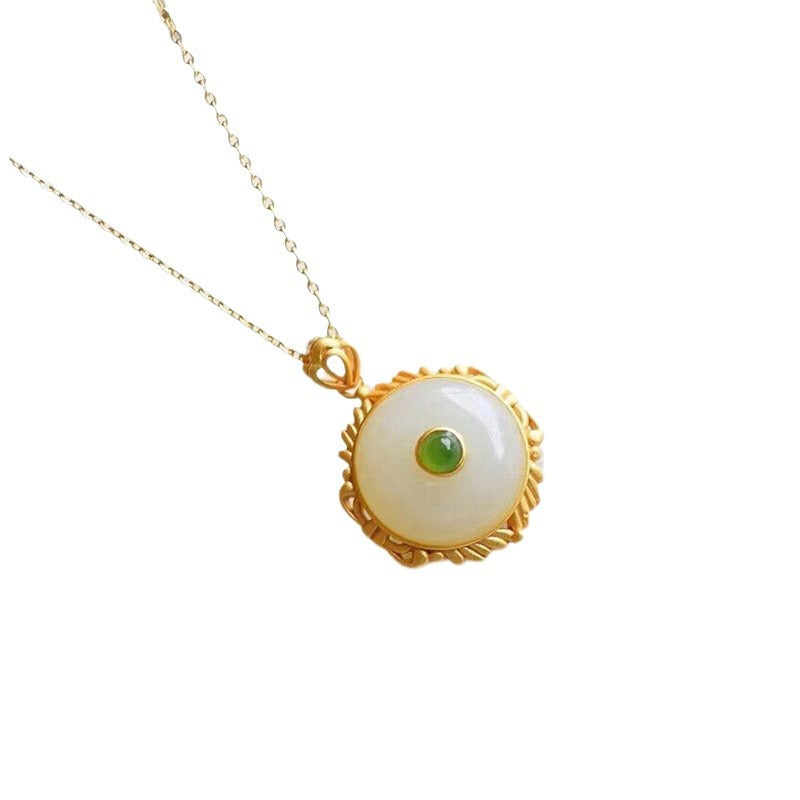 Romantic Gold Pendant for Special Moments
