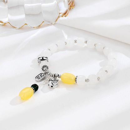 Classic Silver Bracelet with Timeless Appeal
