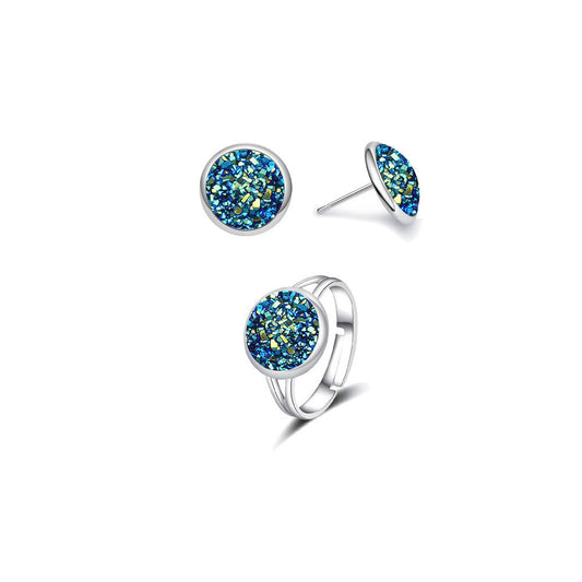 Romantic Silver Earring for Special Moments