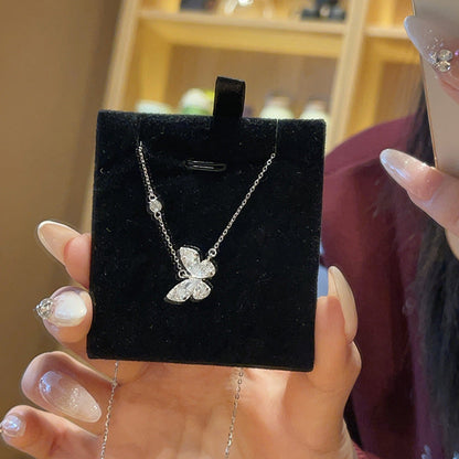 Beautiful Piece with Unique Style