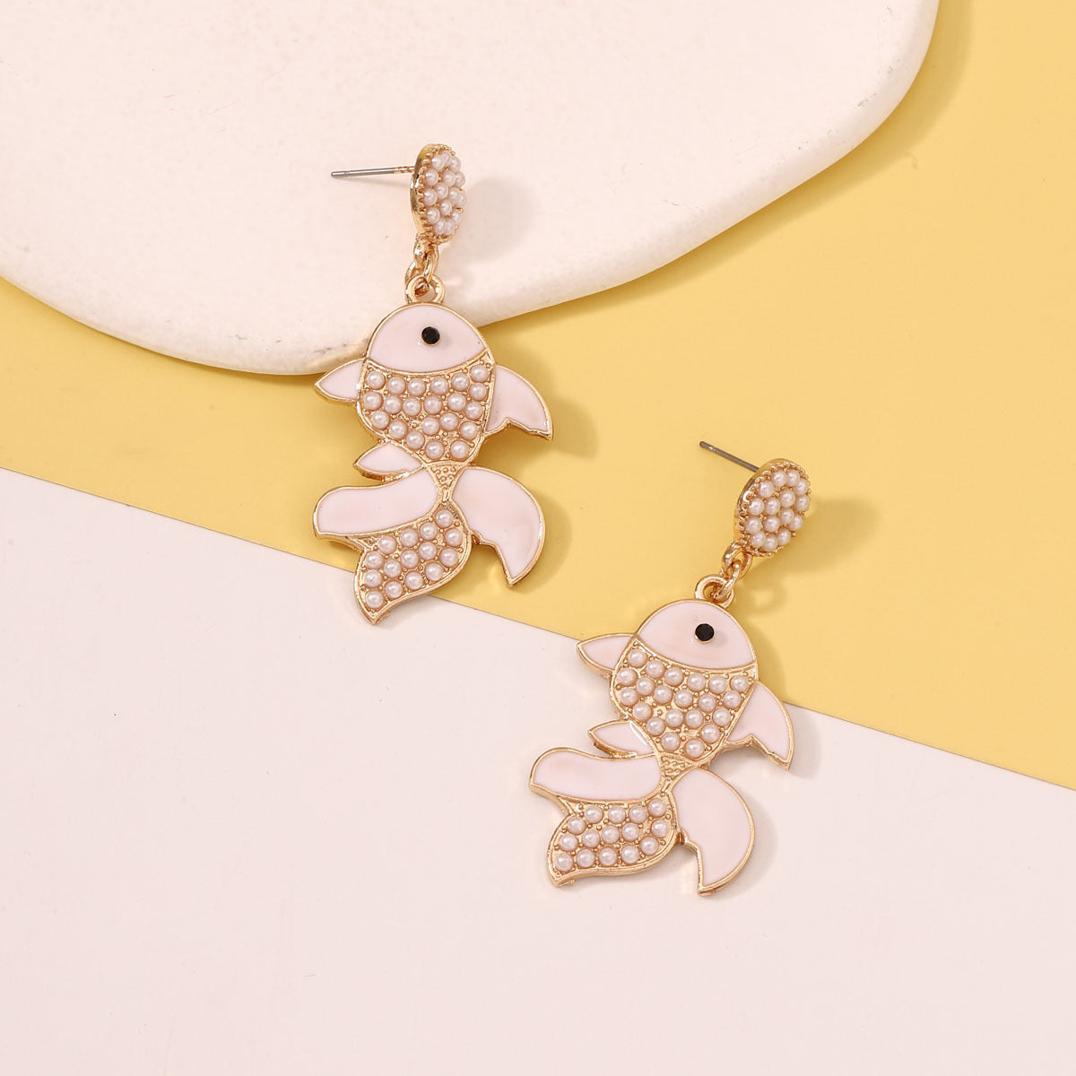Delicate Artisan Gold Earring