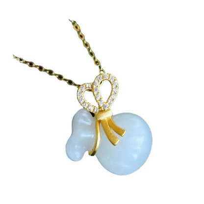 Romantic Silver Necklace for Special Moments