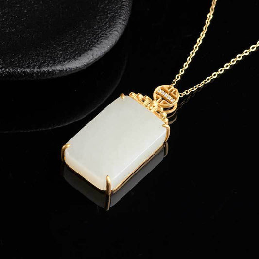 Romantic Silver Necklace for Special Moments