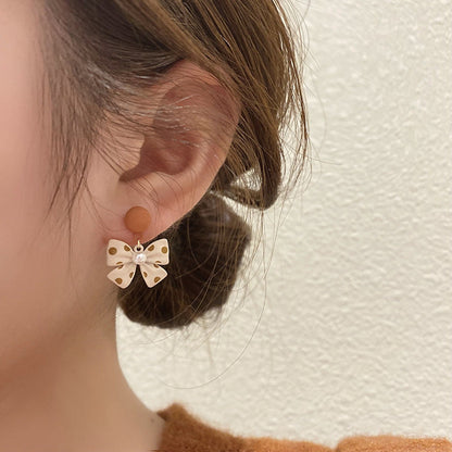 Vintage Handmade Earring