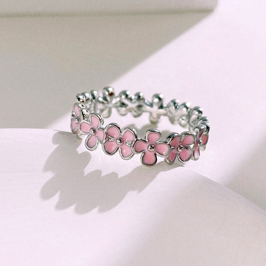 Beautiful Ring with Unique Style