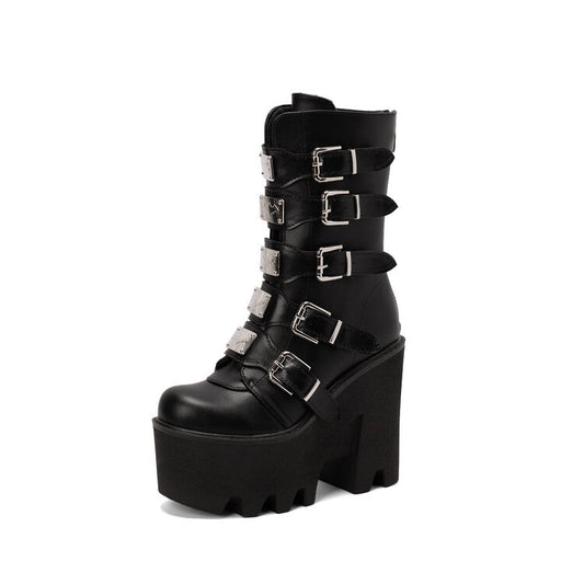 Graceful Orthopedic Boots for Modern Look