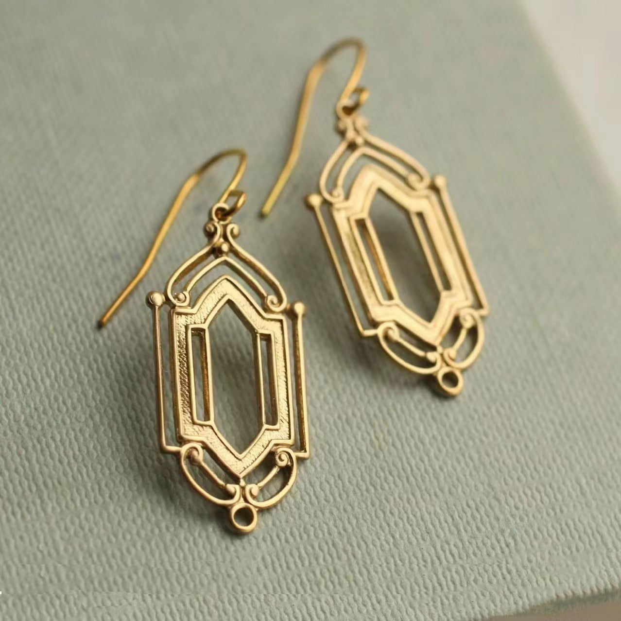 Beautiful Earring with Unique Style