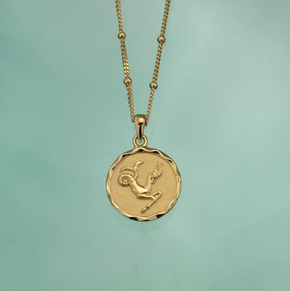 Beautiful Gold Necklace with Unique Style