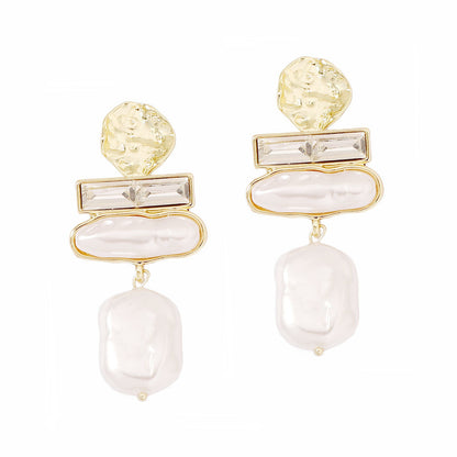 Elegant Pearl Earring for Every Occasion