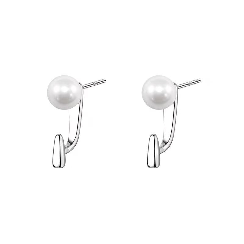 Romantic Pearl Earring for Special Moments
