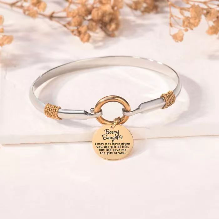 Beautiful Bracelet with Unique Style