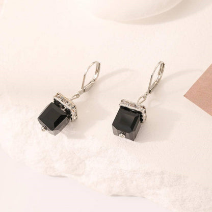 Romantic Pearl Earring for Special Moments